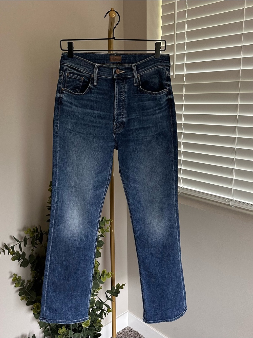 MOTHER Blue Jeans